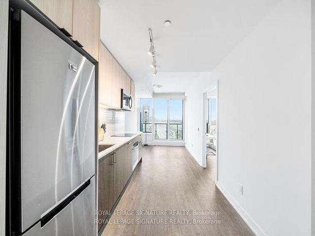 2115 - 1928 Lake Shore Blvd W