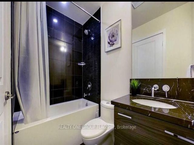 2307 - 33 Shore Breeze Dr