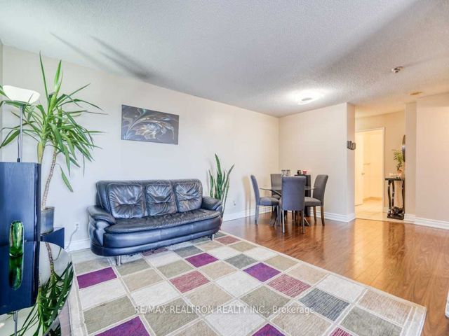204 - 41 Markbrook Lane