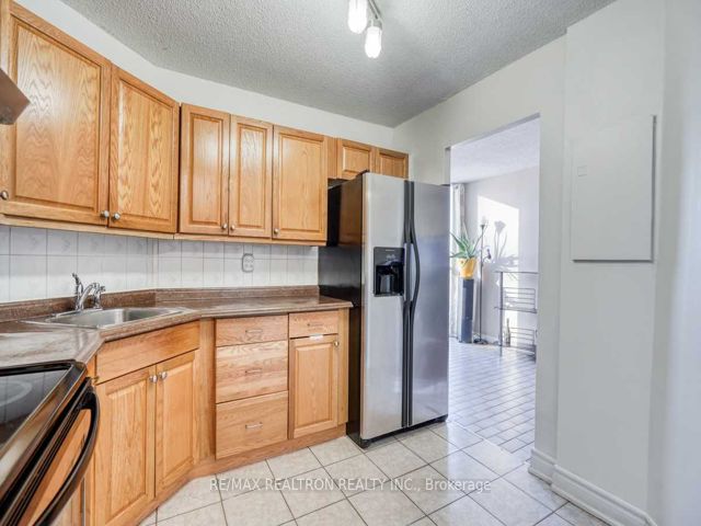 204 - 41 Markbrook Lane