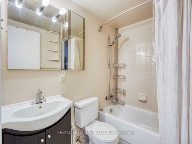 204 - 41 Markbrook Lane