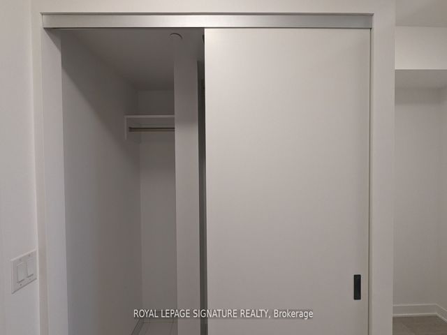 408 - 36 Zorra St