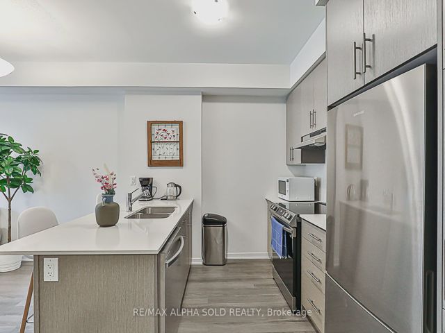 25 - 15 William Jackson Way