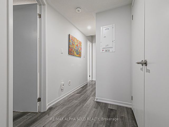 25 - 15 William Jackson Way