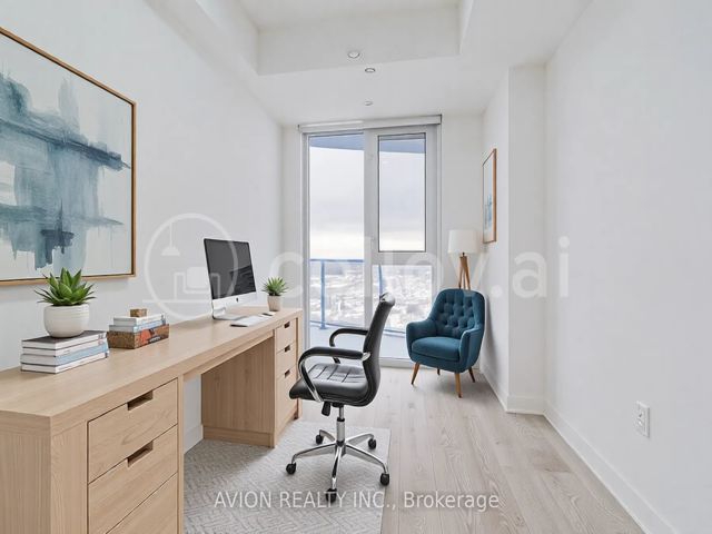 3008 - 36 Zorra St