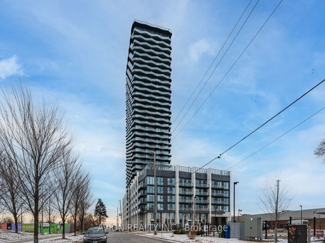 3008 - 36 Zorra St