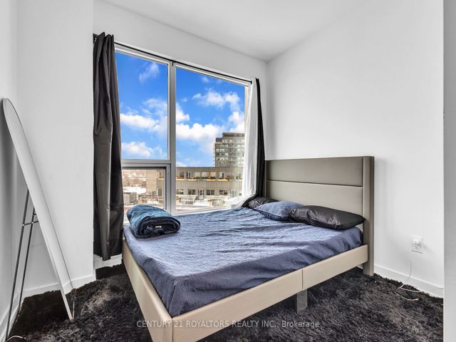 830 - 1100 Sheppard Ave W