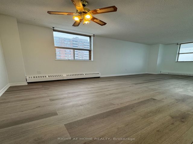 1510 - 2645 Kipling Ave