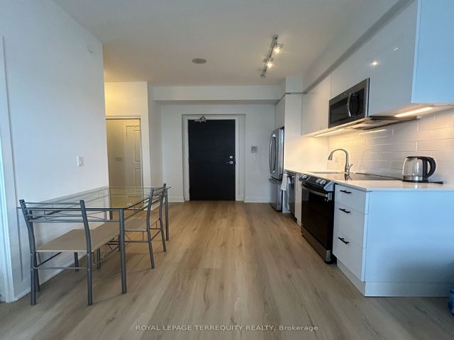 3006 - 33 Shore Breeze Dr