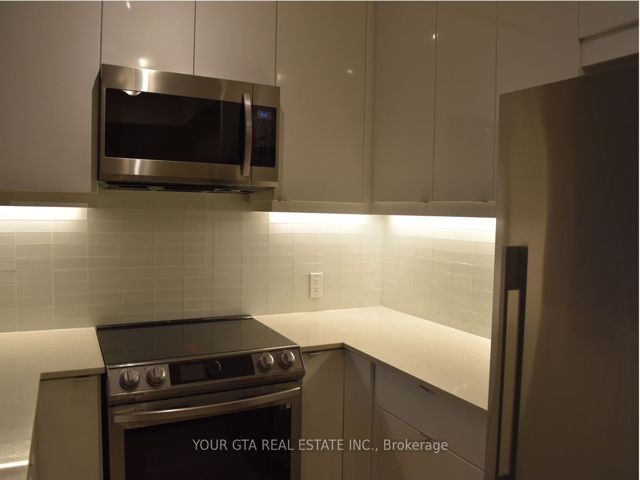 711 - 50 Thomas Riley Rd