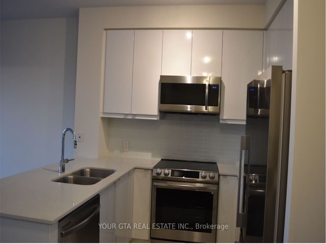 711 - 50 Thomas Riley Rd