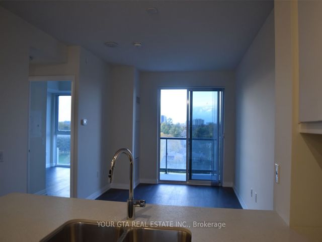 711 - 50 Thomas Riley Rd