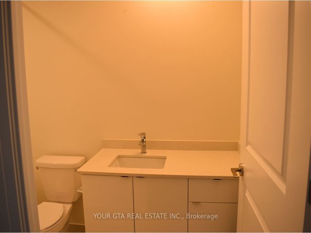 711 - 50 Thomas Riley Rd