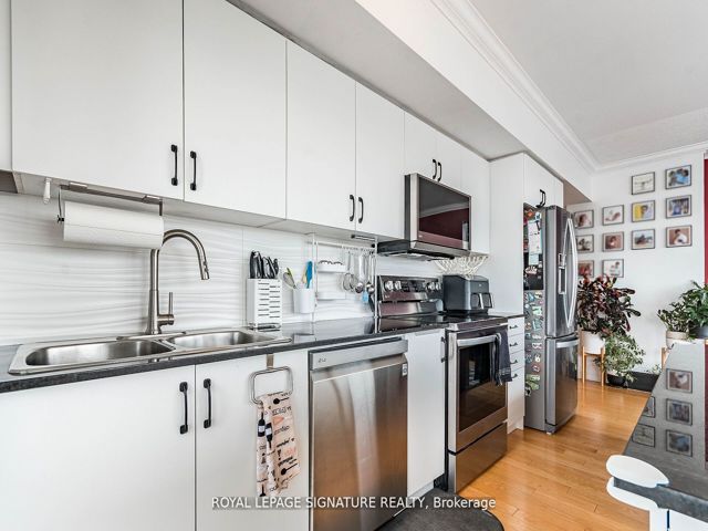 2104 - 15 Legion Rd