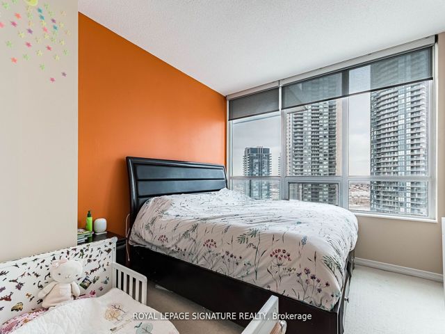 2104 - 15 Legion Rd