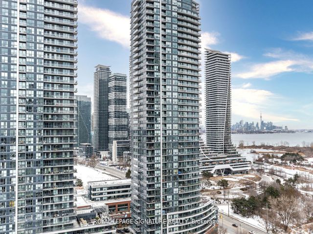 2104 - 15 Legion Rd