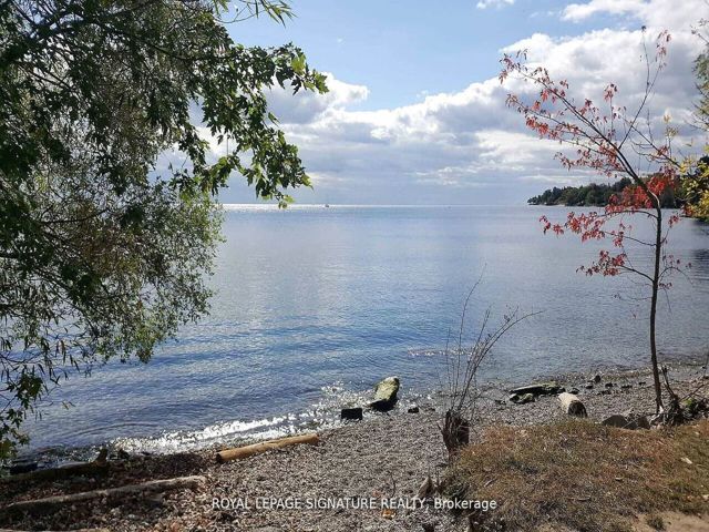 2104 - 15 Legion Rd