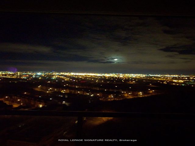 2104 - 15 Legion Rd
