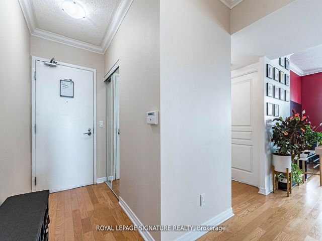 2104 - 15 Legion Rd