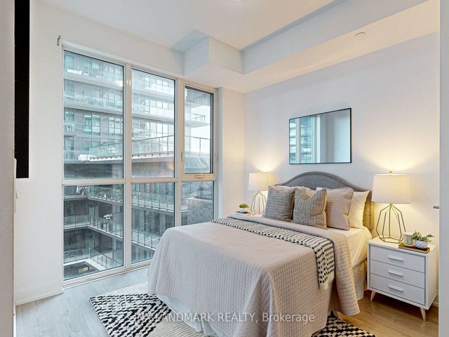 401 - 110 Marine Parade Dr
