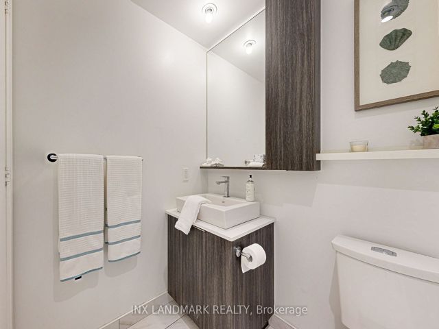 401 - 110 Marine Parade Dr