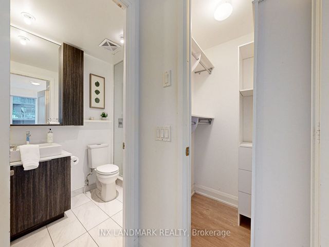 401 - 110 Marine Parade Dr