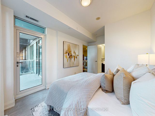 401 - 110 Marine Parade Dr
