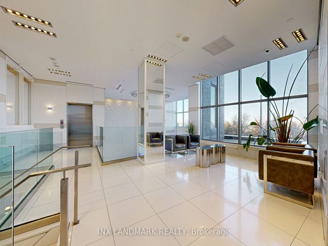 401 - 110 Marine Parade Dr