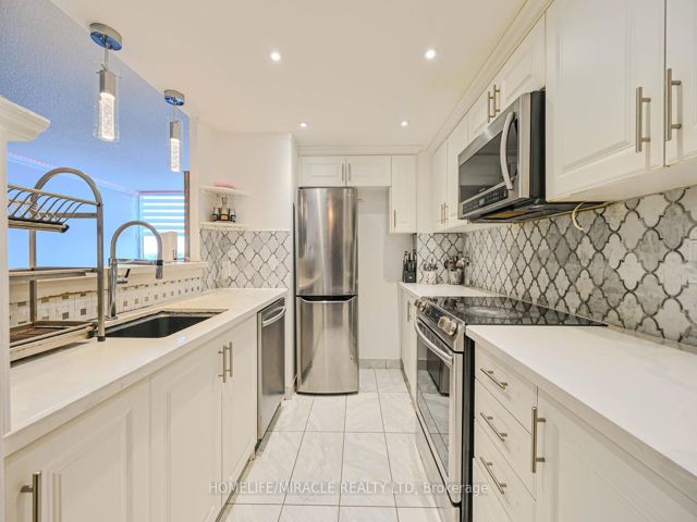 511 - 5 Rowntree Rd