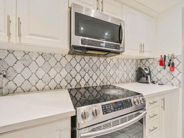 511 - 5 Rowntree Rd