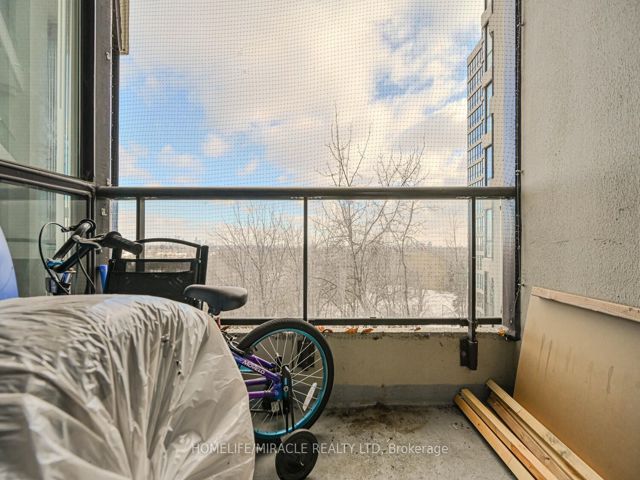 511 - 5 Rowntree Rd