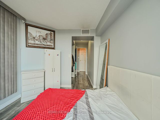 511 - 5 Rowntree Rd