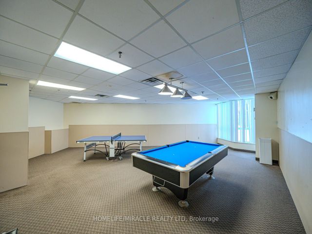 511 - 5 Rowntree Rd
