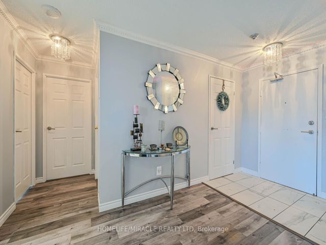 511 - 5 Rowntree Rd