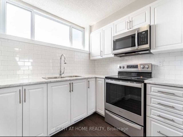 621 - 4673 Jane St