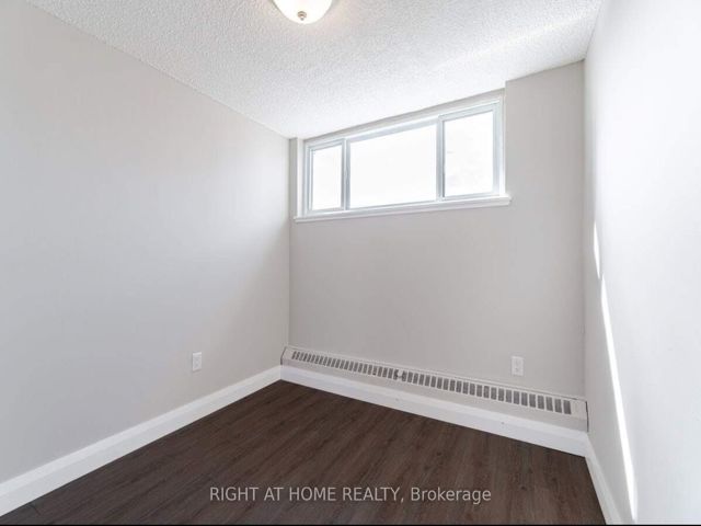 621 - 4673 Jane St