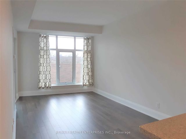 318 - 2 Old Mill Dr