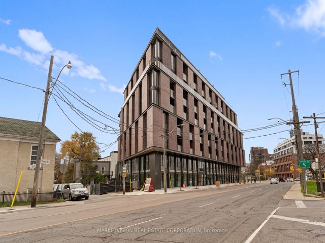 808 - 2625 Dundas St W