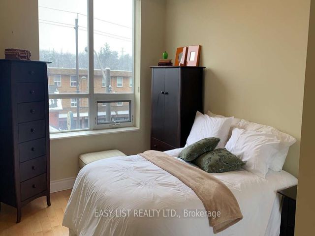 309 - 25 Earlington Ave