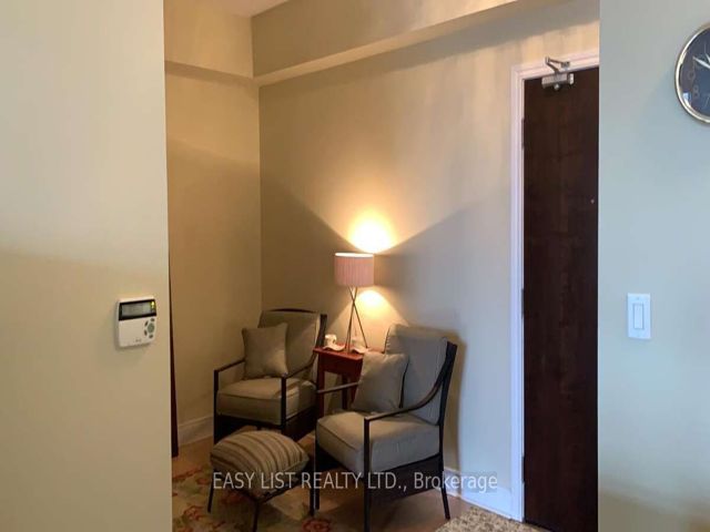 309 - 25 Earlington Ave