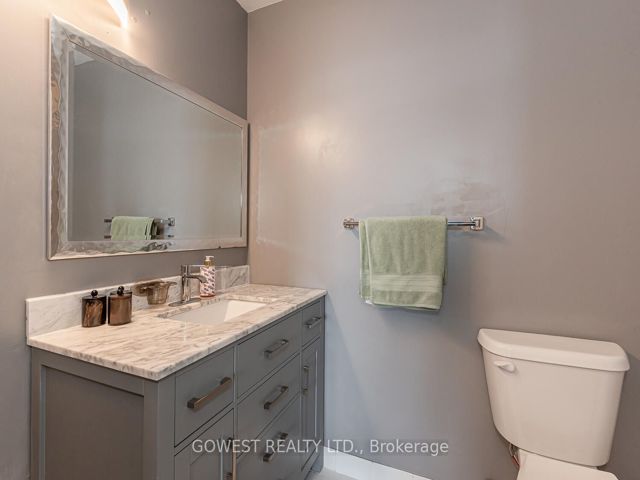 1701 - 2470 Eglinton Ave W