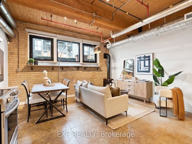 2 - 371 Wallace Ave