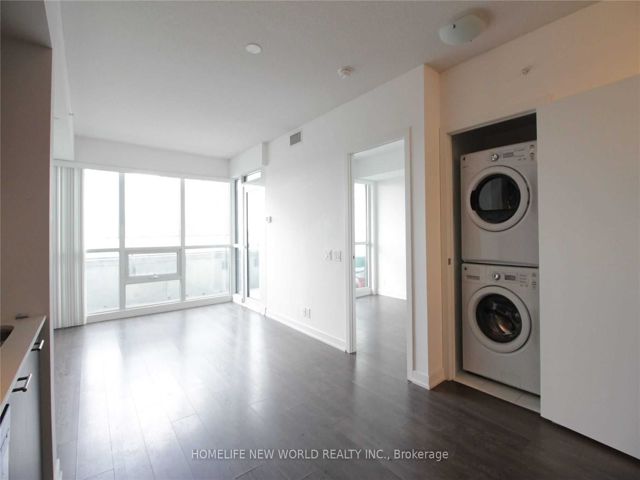 908 - 2200 Lake Shore Blvd W