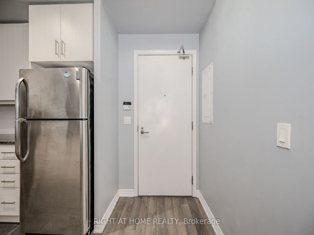 917 - 15 James Finlay Way