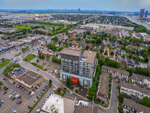 917 - 15 James Finlay Way