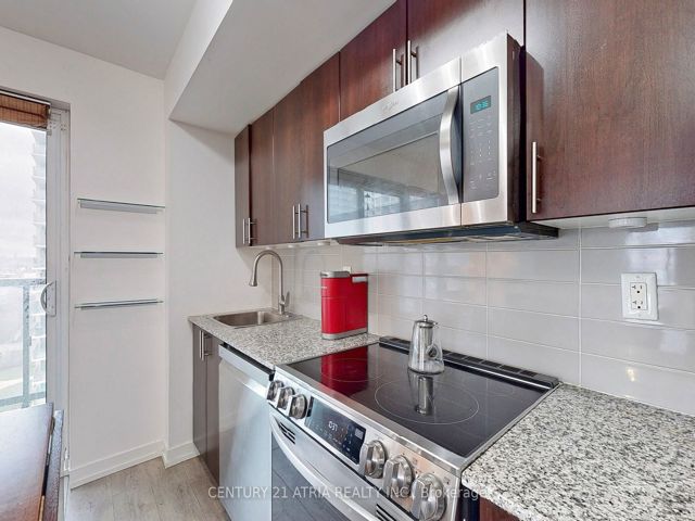 1210 - 1420 Dupont St