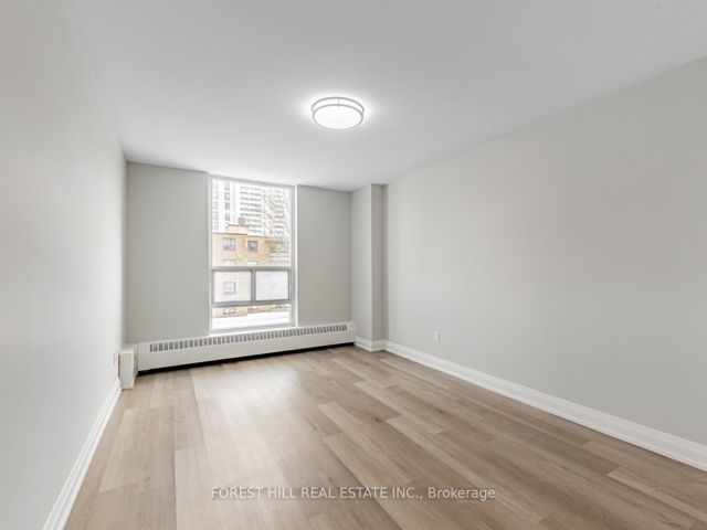 203 - 145 Marlee Ave