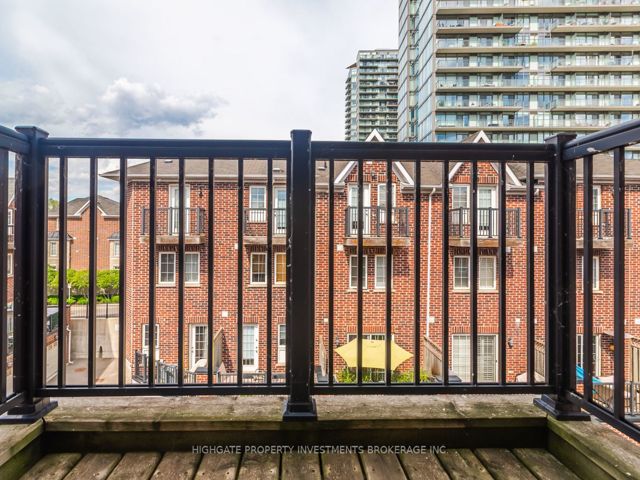 87 - 117B The Queensway Way