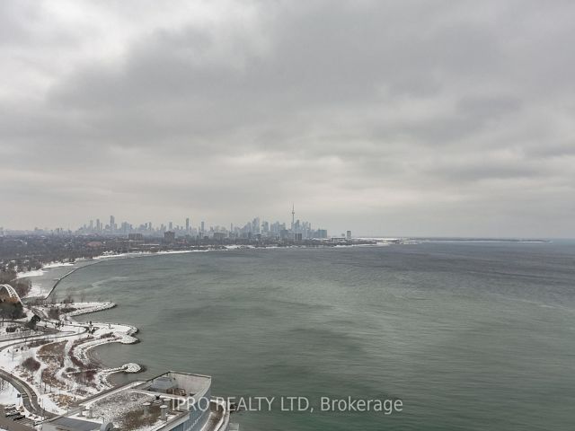 217 - 2119 Lake Shore Blvd W