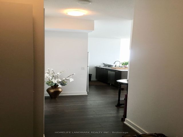 2703 - 2212 Lake Shore Blvd W